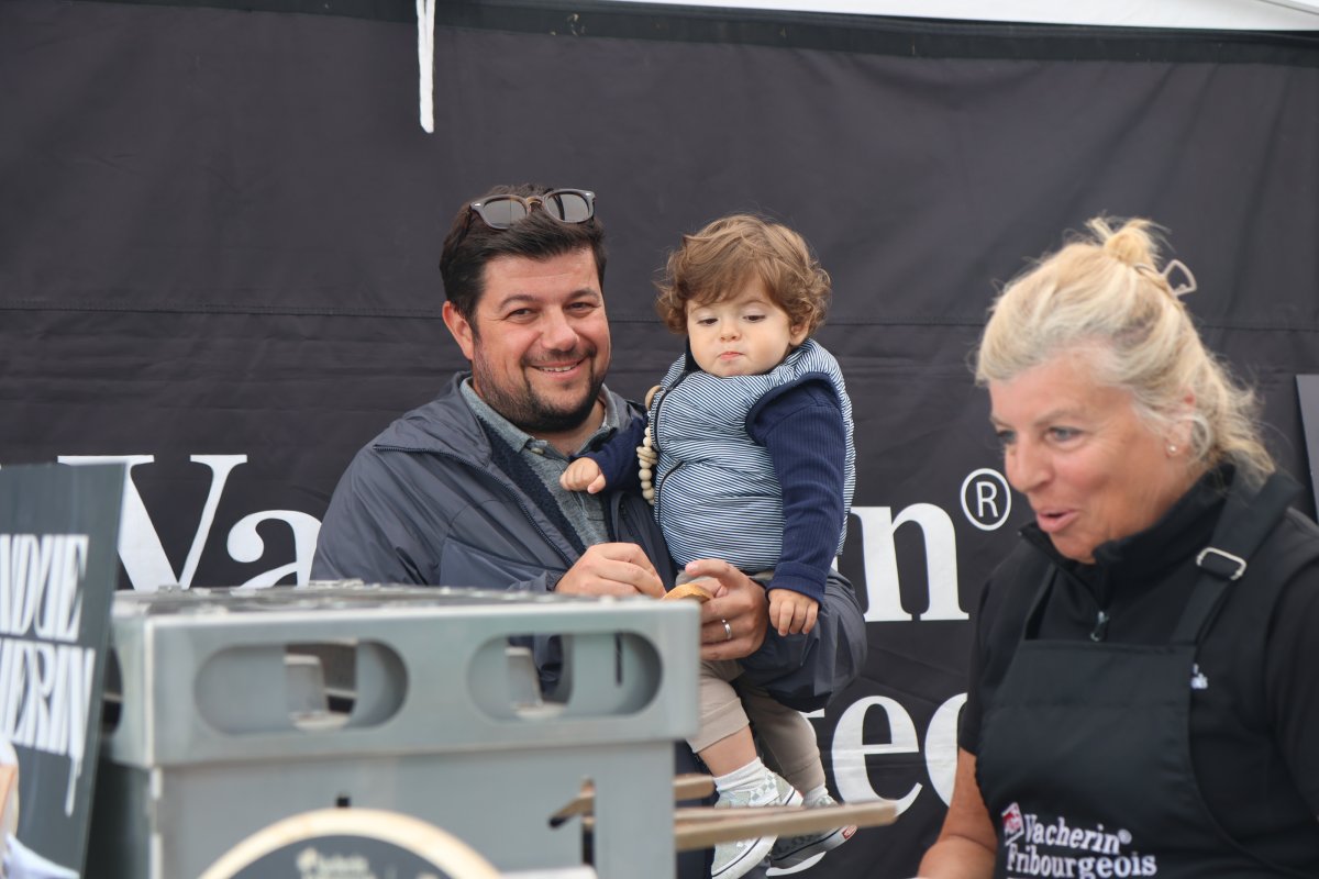 250913_benichon_sarinoise_en_ville_samedi_3_copyright_heloise_hess